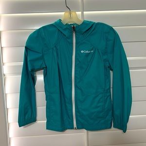 Kids size small 7/8 Columbia rain jacket